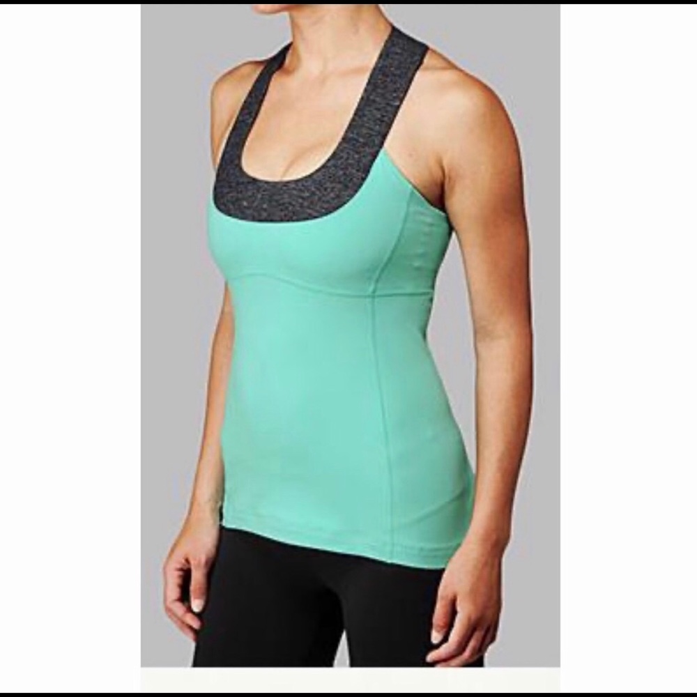 Lululemon Scoop Neck tank top